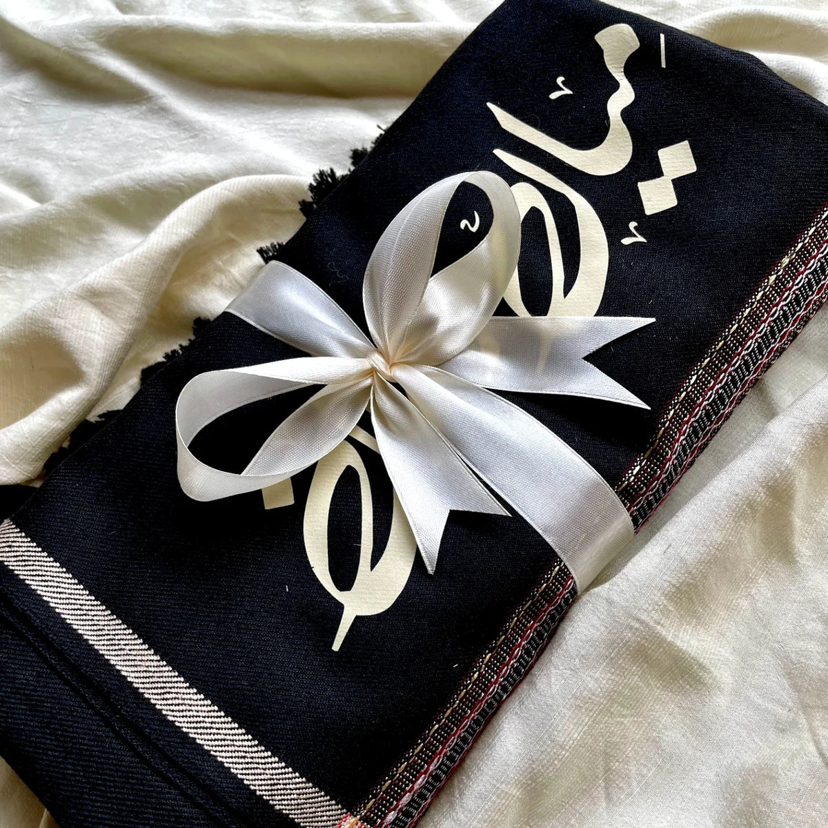 Personalized Urdu Name Shawl for Boys & Men